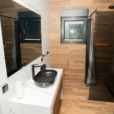 Kosmaj Sunrise Βίλα