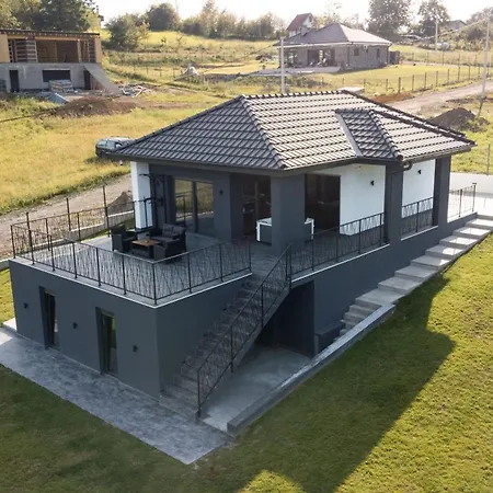 Βίλα Kosmaj Sunrise Rogaca (Sopot)