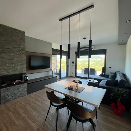 Kosmaj Sunrise Βίλα